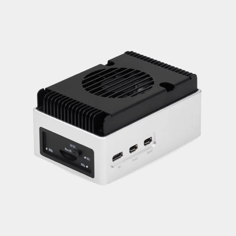 reComputer AI R2130-12 – Ordinateur Edge AI avec Raspberry Pi 5 et accélérateur Hailo-8 (26TOPS)
