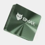 Mini PC BMAX B6 Plus vert métallisé vu de trois quarts avec logo BMAX